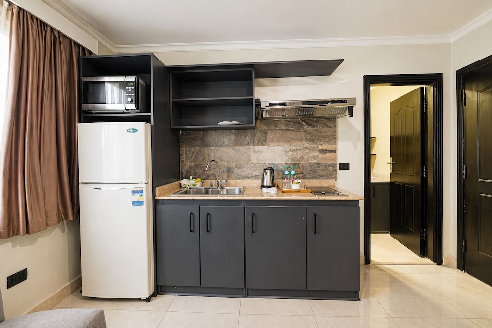 Newcity Suites Apartments 9/50