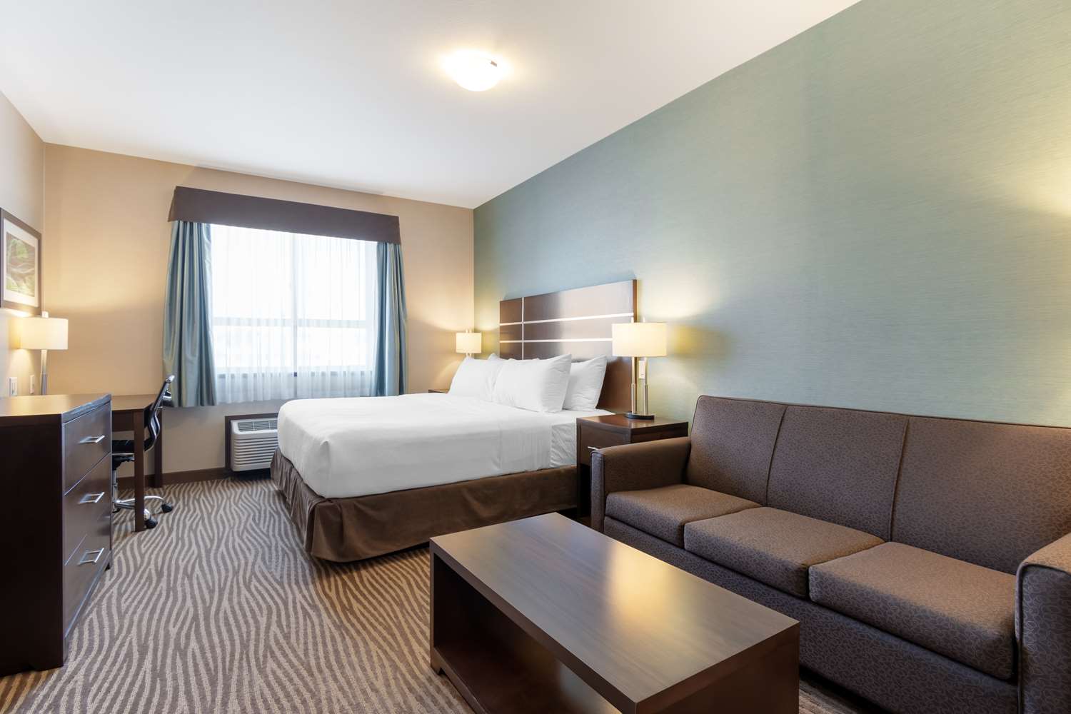 Best Western Plus Moosomin Hotel 9/19