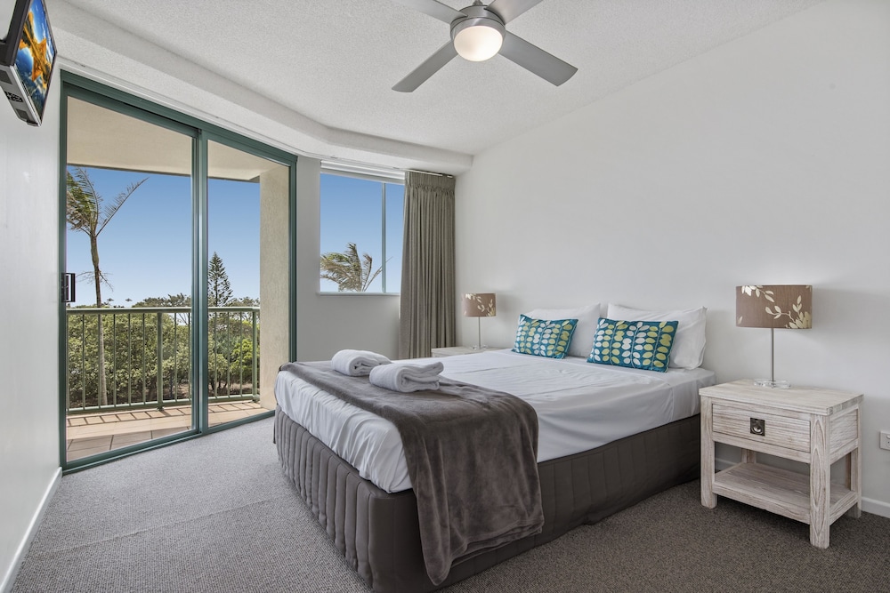 KEY LARGO MAROOCHYDORE 17/72