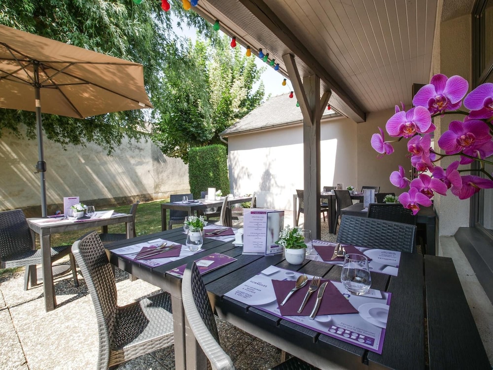 Hotel Inn Design Sable Sur Sarthe Resto Novo 35/50