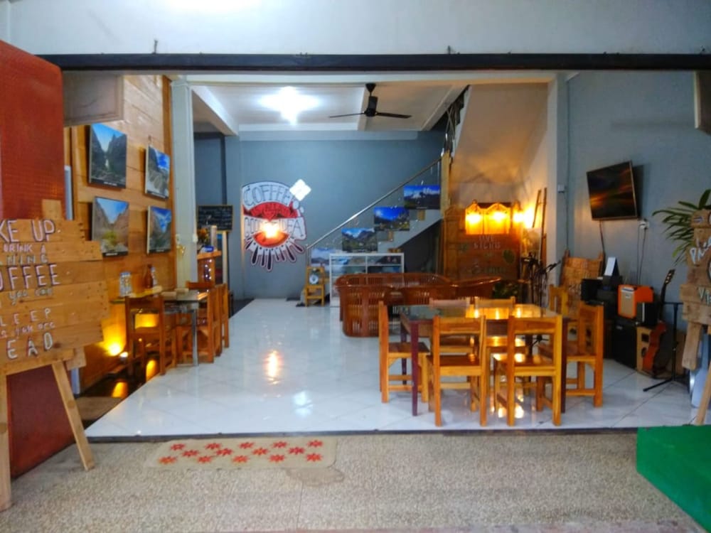 The Carstensz Homestay 19/20