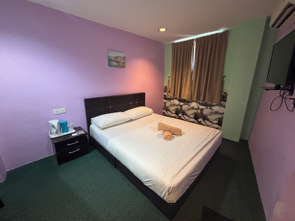 Hotel O Peneka Inn 9/19