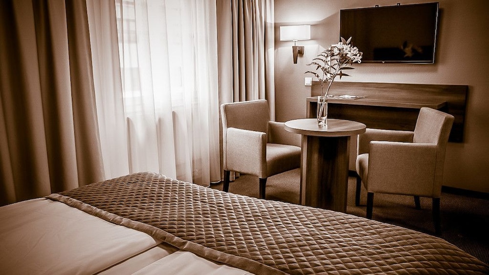 Hotel Niva 17/21