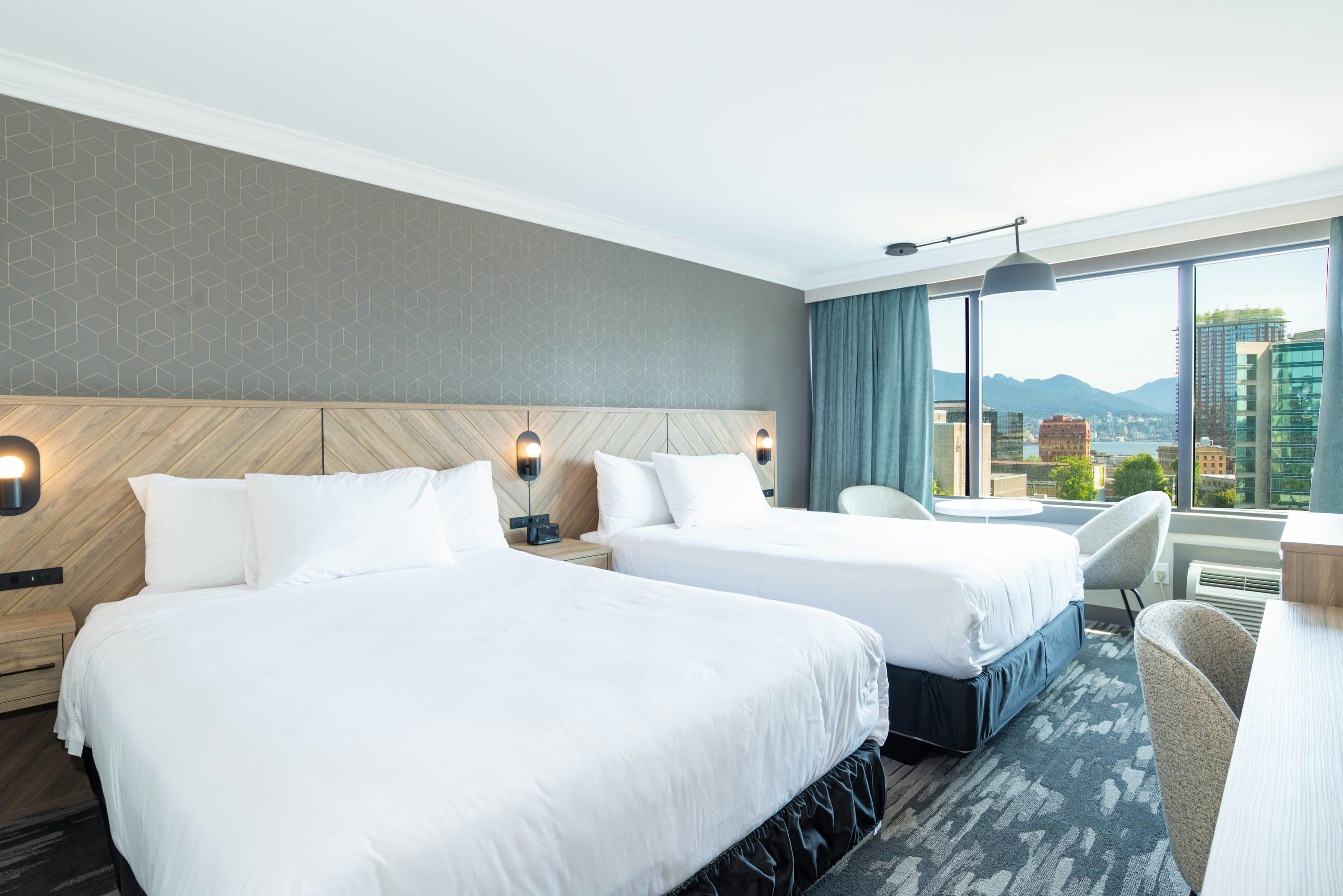 Standard, 2 Queen Beds, North Tower