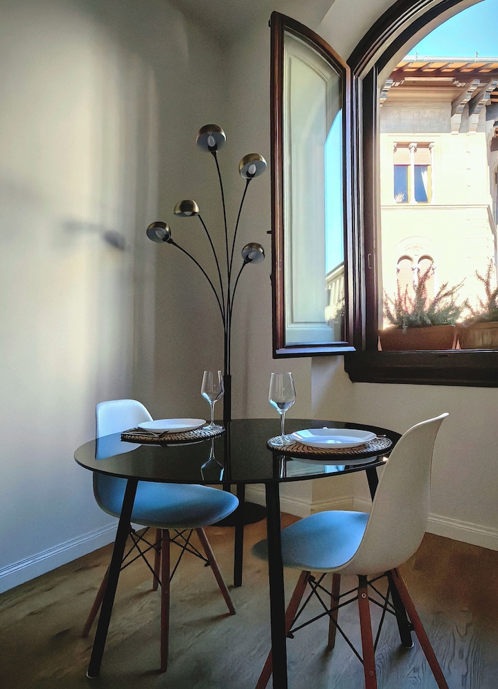 My Guest In Florence 33/50