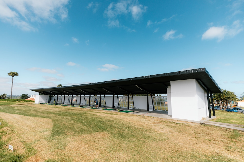 Rydges Formosa Auckland Golf Resort 58/65
