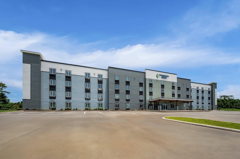 WoodSpring Suites Baton Rouge Airport 56/65