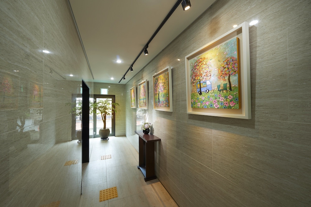Benikea Jungmun Hotel 6/50