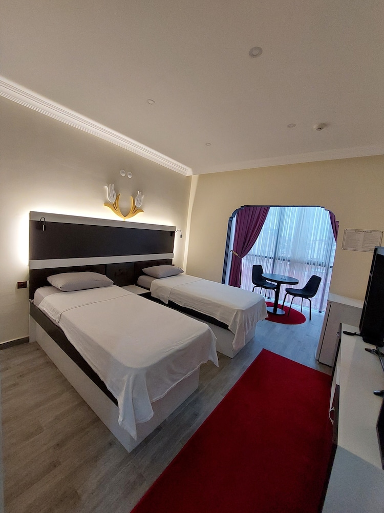Yayla Palas Hotel 1/7