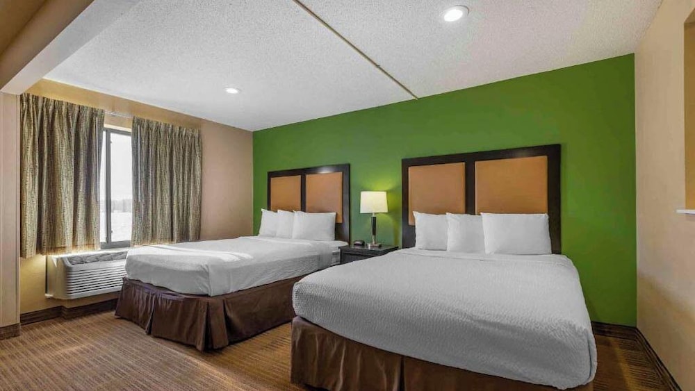 Studio 6 Extended stay Florence, KY - Meijer Dr./Cincinnati 24/65