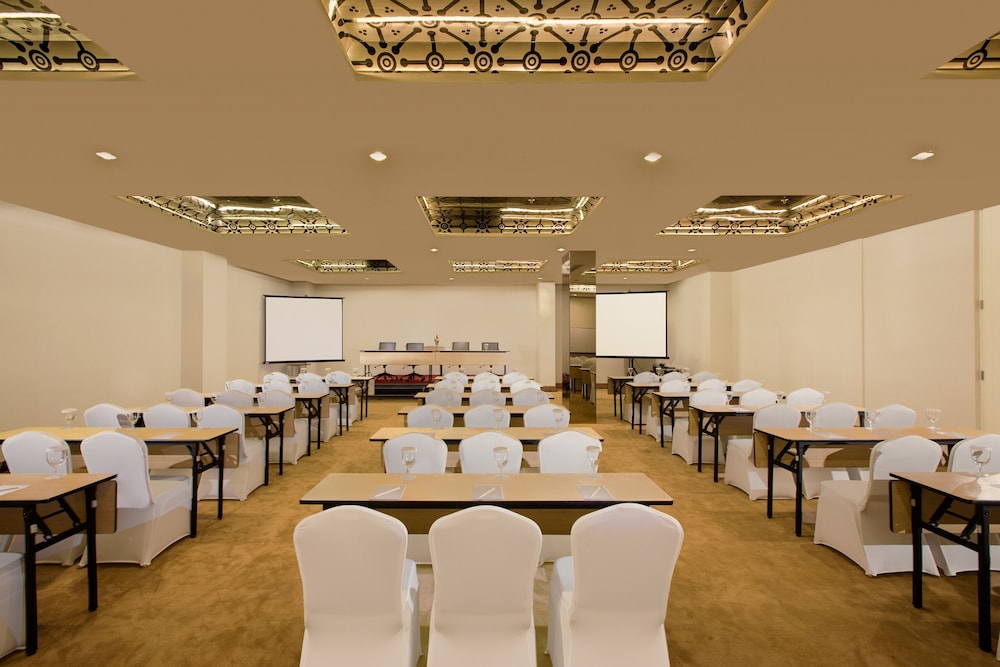 Khas Tugu Hotel Yogyakarta 39/43