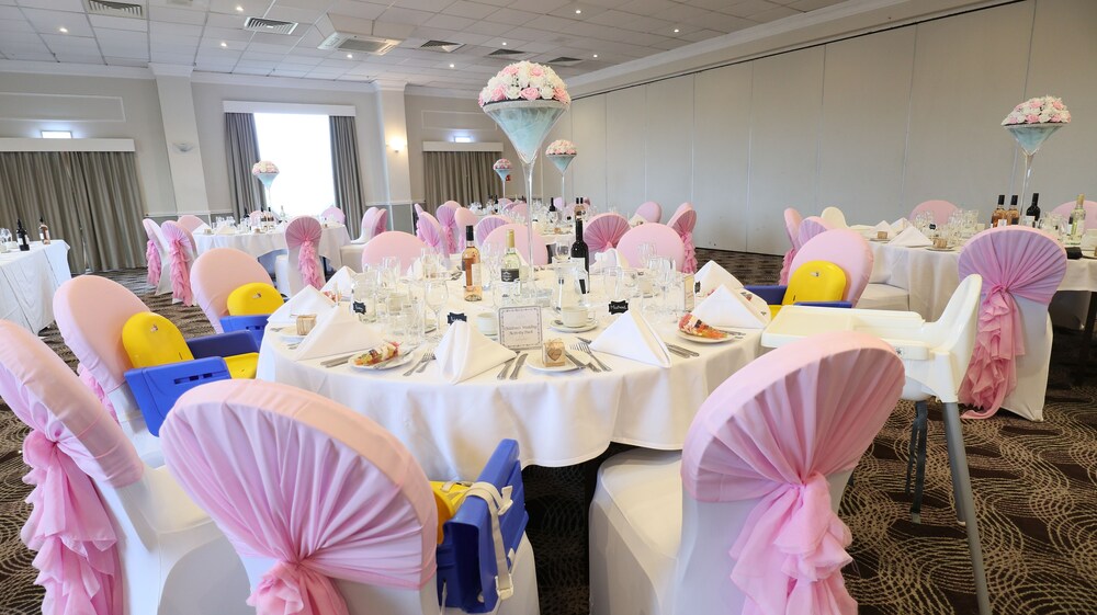Citrus Hotel Coventry By Compass 47/50