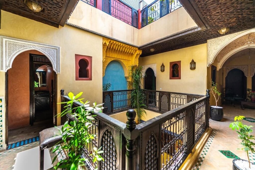 Riad Boutouil 7/50