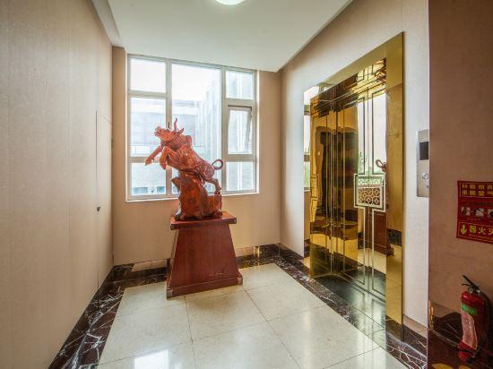 Huanghe Jingdu Conference Center 7/27