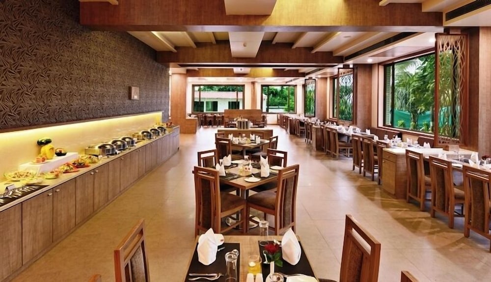 Lords Resorts Sasan Gir 30/36