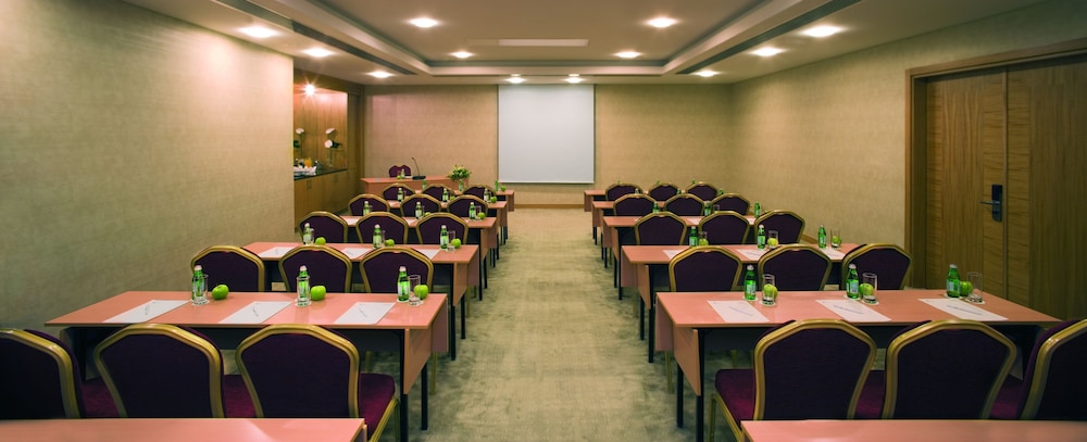 Movenpick Hotel Izmir 38/49