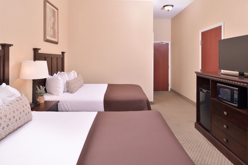Best Western Plus Frontier Inn 15/53