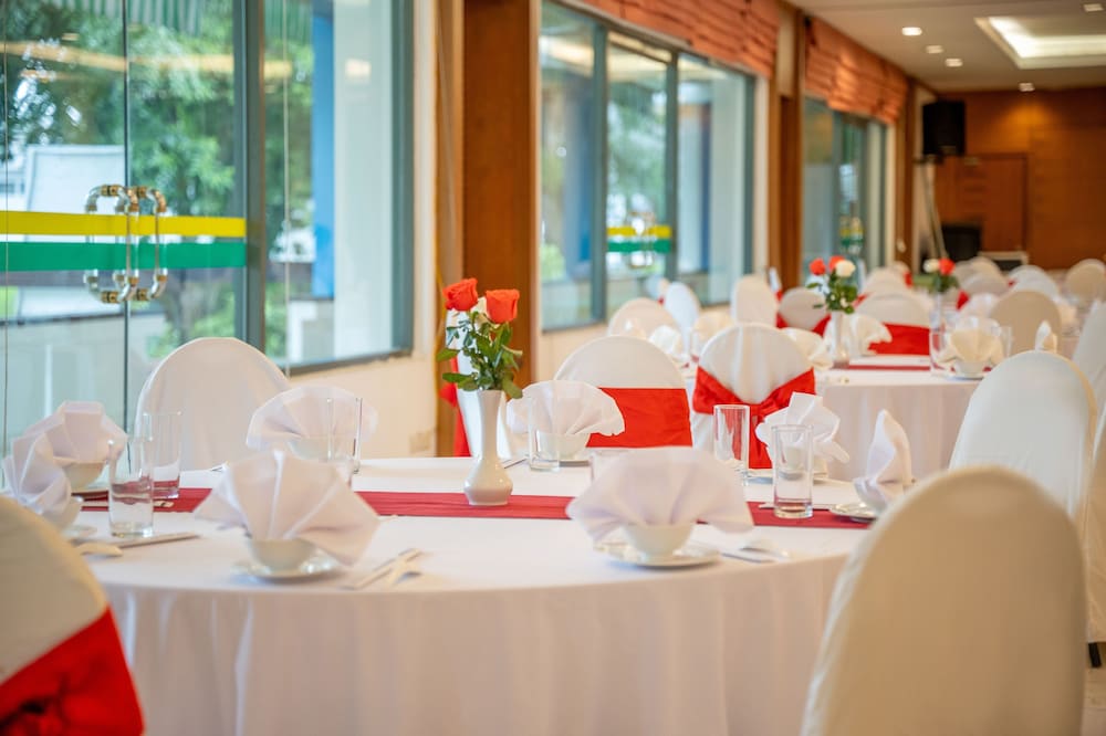 Thang Loi Hotel 24/50