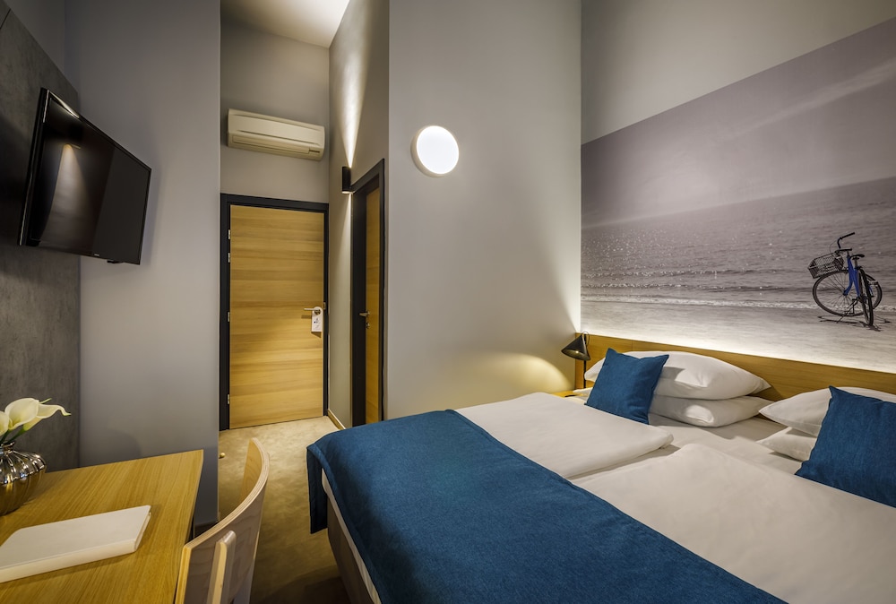 Hotel Istra 4/63