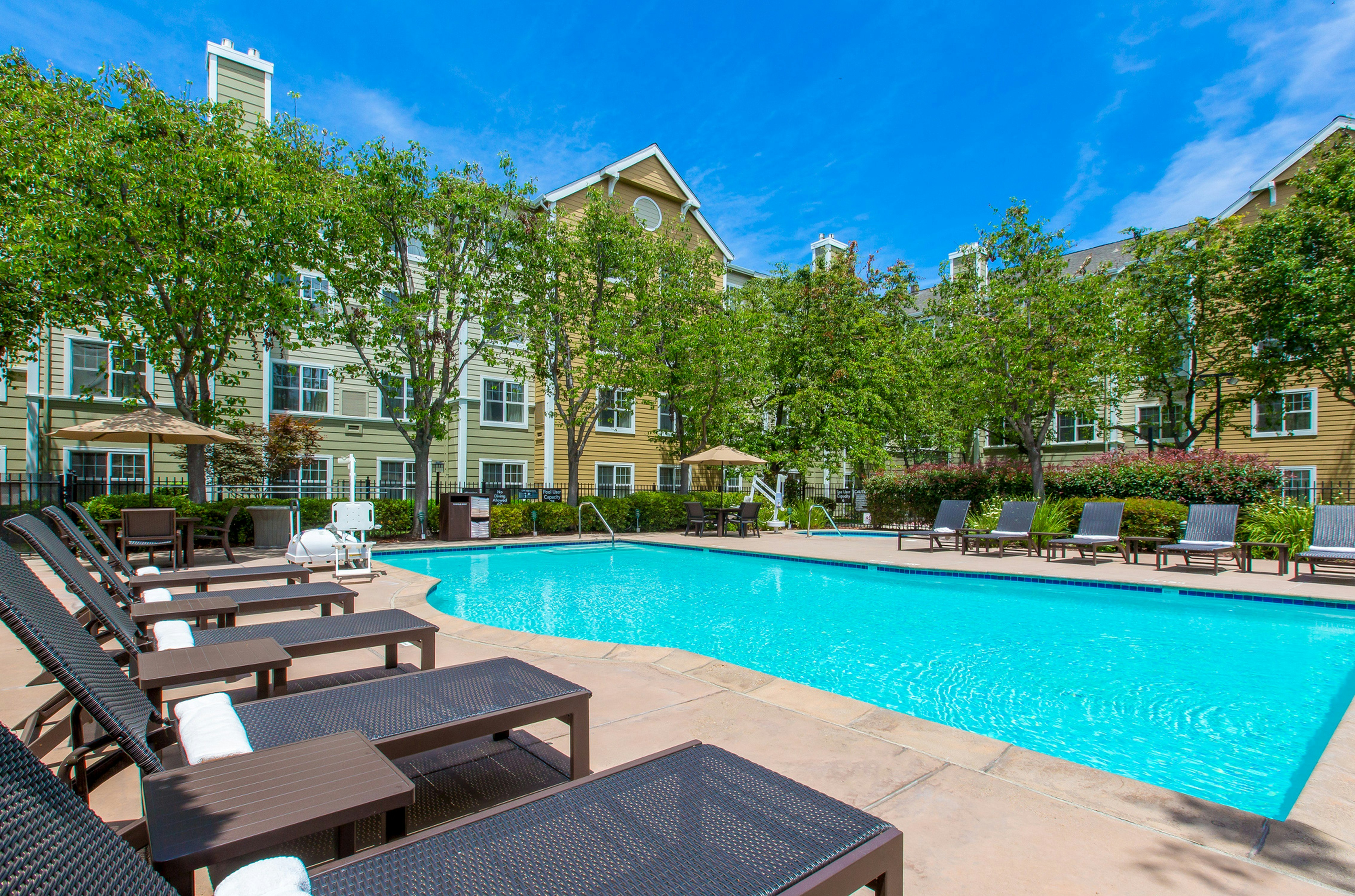 Homewood Suites By Hilton Newark-Fremont 23/25