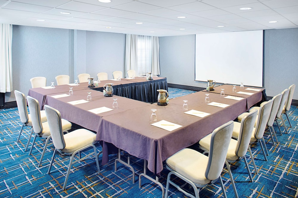 DoubleTree by Hilton Hotel Baltimore - BWI Airport 29/38