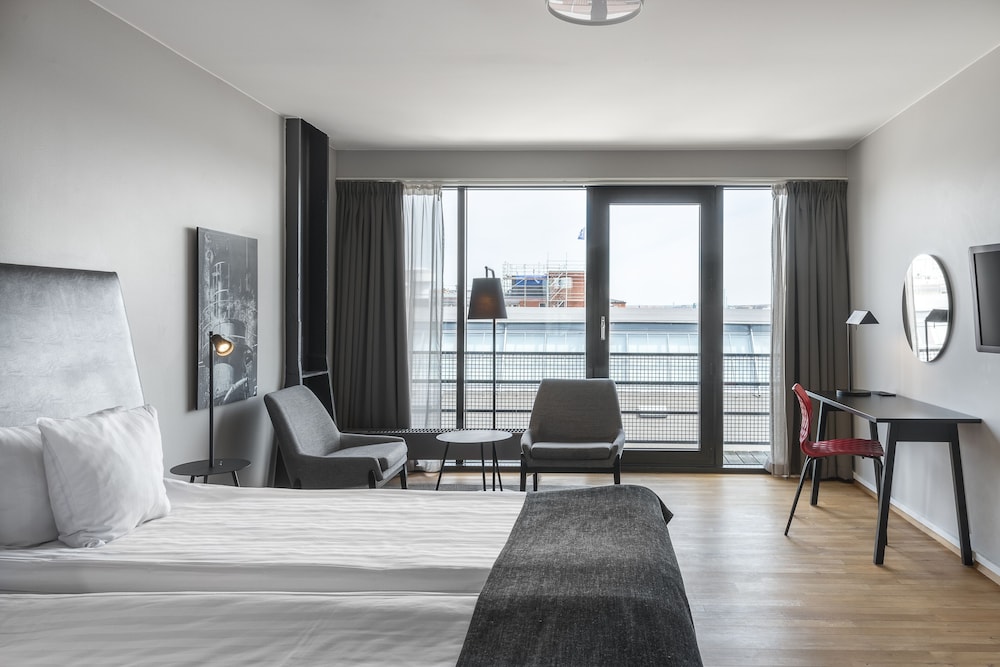 Quality Hotel 11 39/54