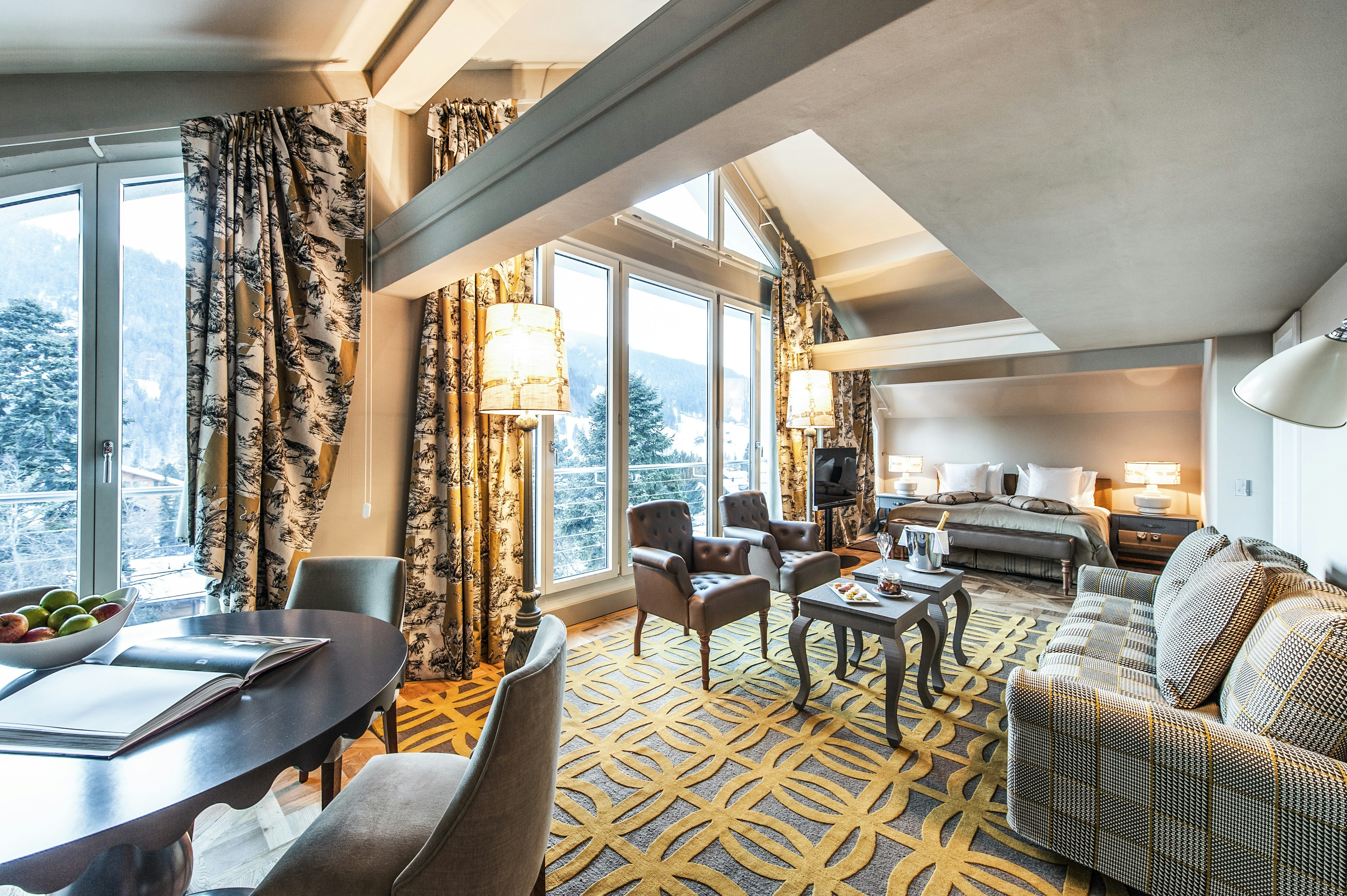 Le Grand Bellevue 53/83