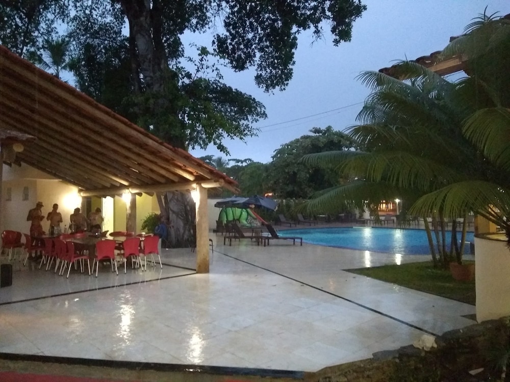 Floral Inn Family Hotel 60/71