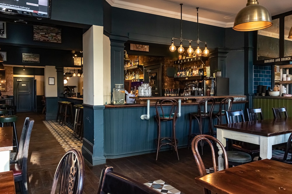 Publove the Steam Engine Hostel 38/46