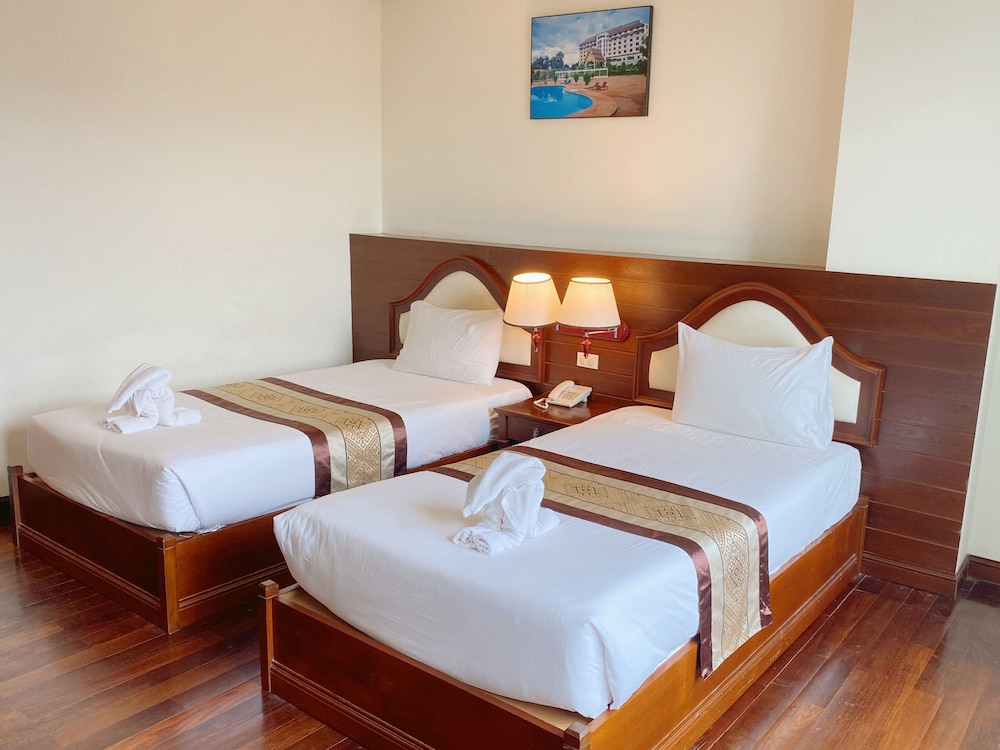 Arawan Riverside Hotel 29/65