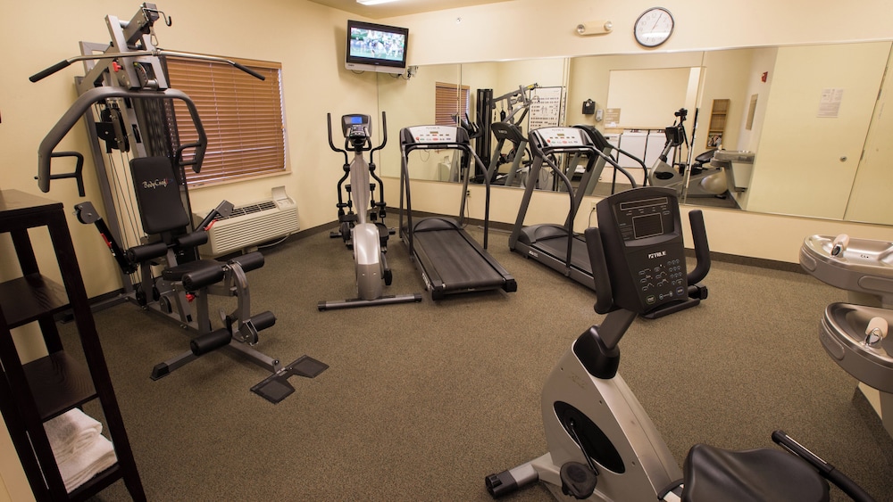Candlewood Suites Springfield 25/57