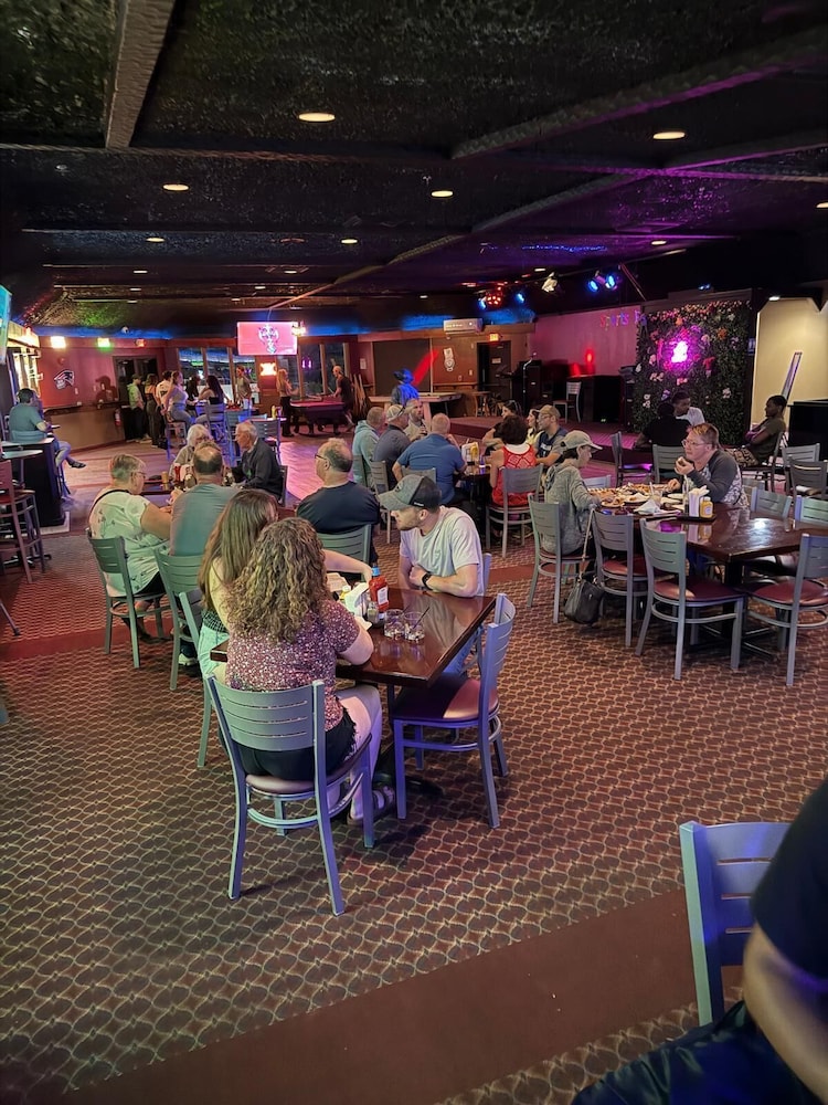 Presque Isle Inn and Convention Center 37/48
