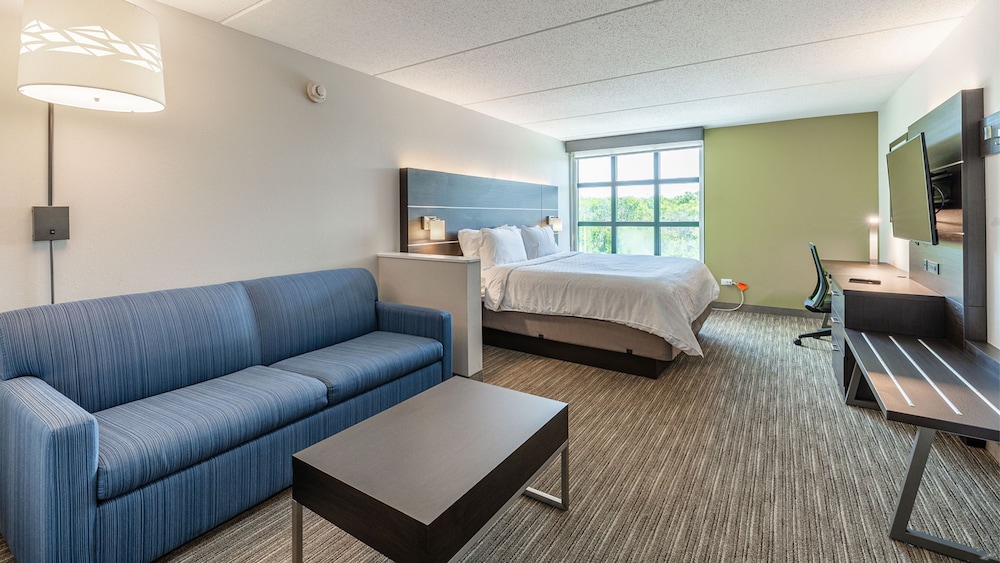 Holiday Inn Express & Suites Prospect Heights 36/50
