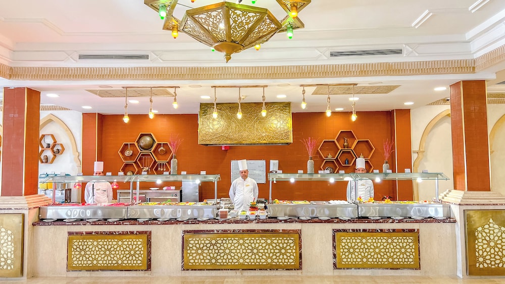 Club Reef Resort 5/52