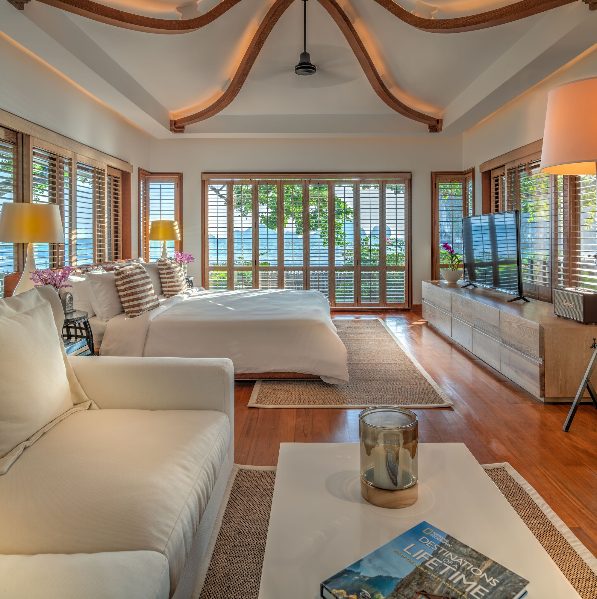 MASTER, SUITE, VILLA, OCEAN FRONT