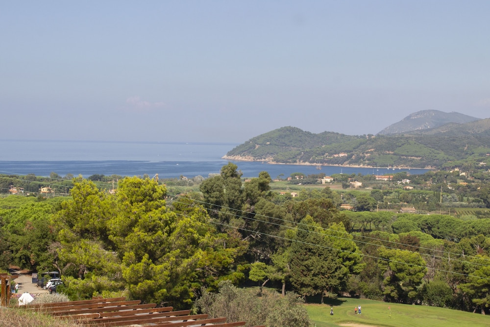 Elba Golf Apartments 21/62