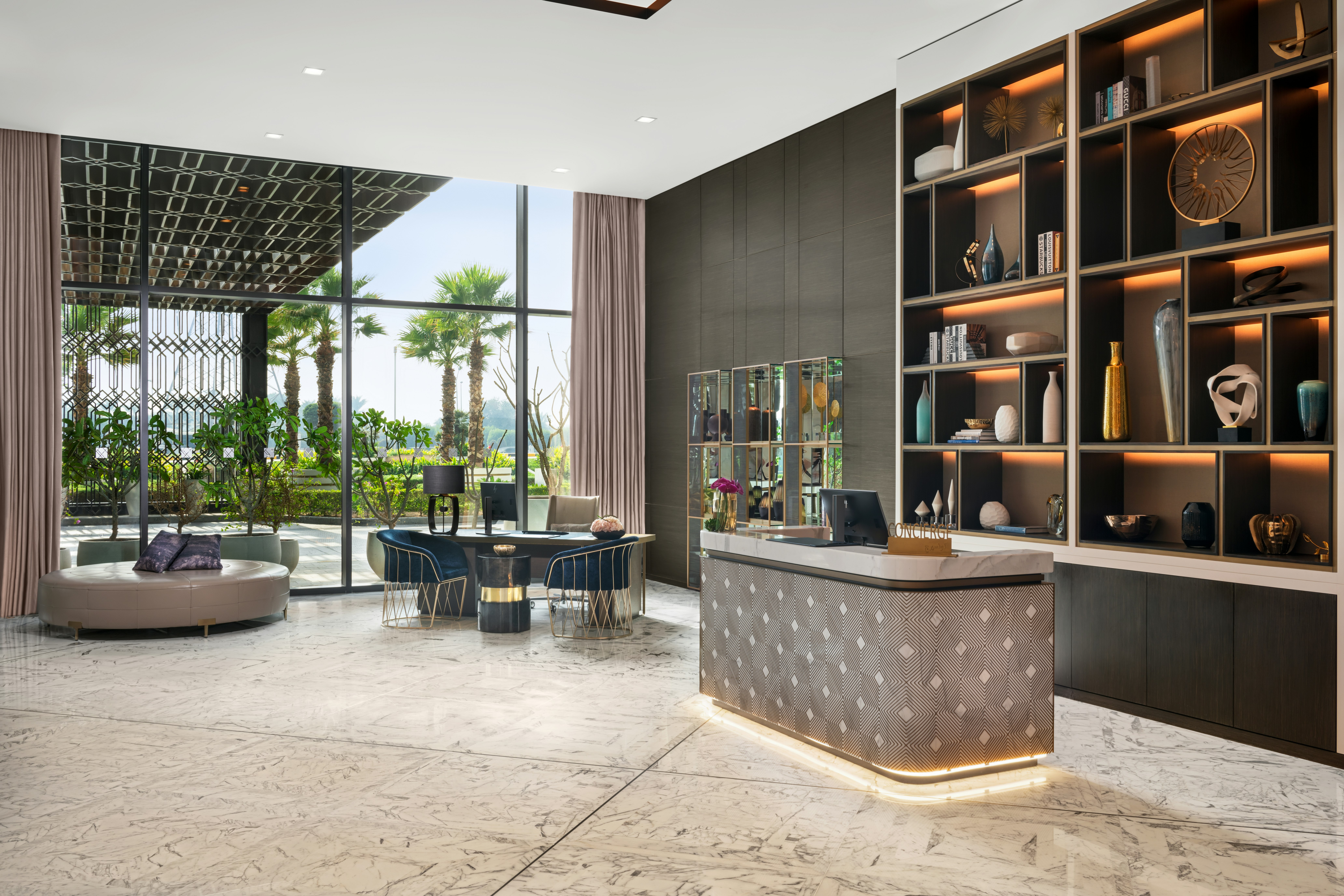 Waldorf Astoria Kuwait 11/81