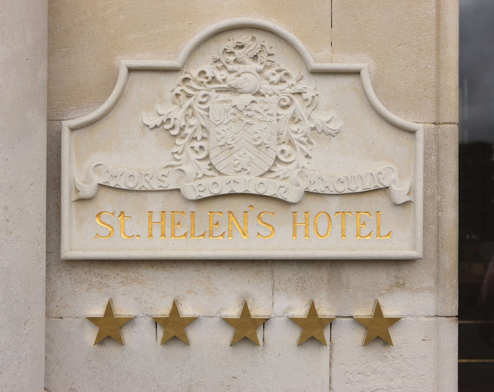 Radisson Blu St Helens Hotel Dublin 9/74