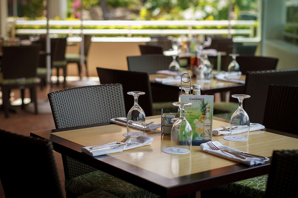 HO'OLEI AT GRAND WAILEA 35/50