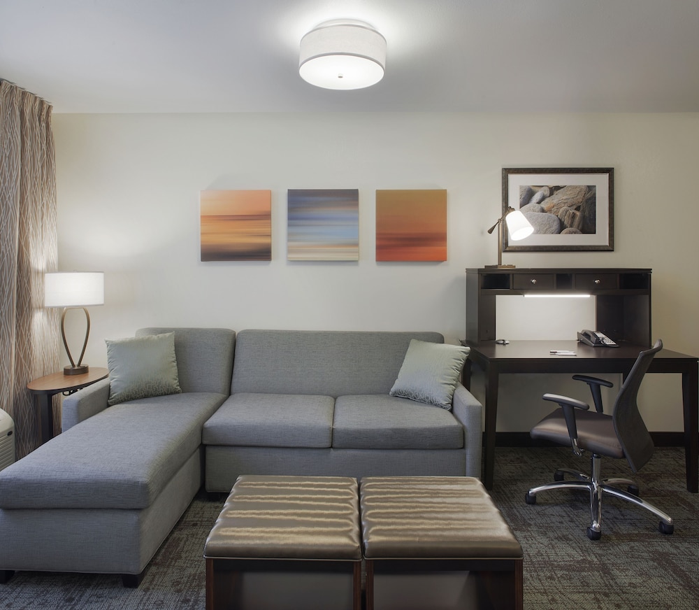 Staybridge Suites Fayetteville Univ of Arkansas 29/51