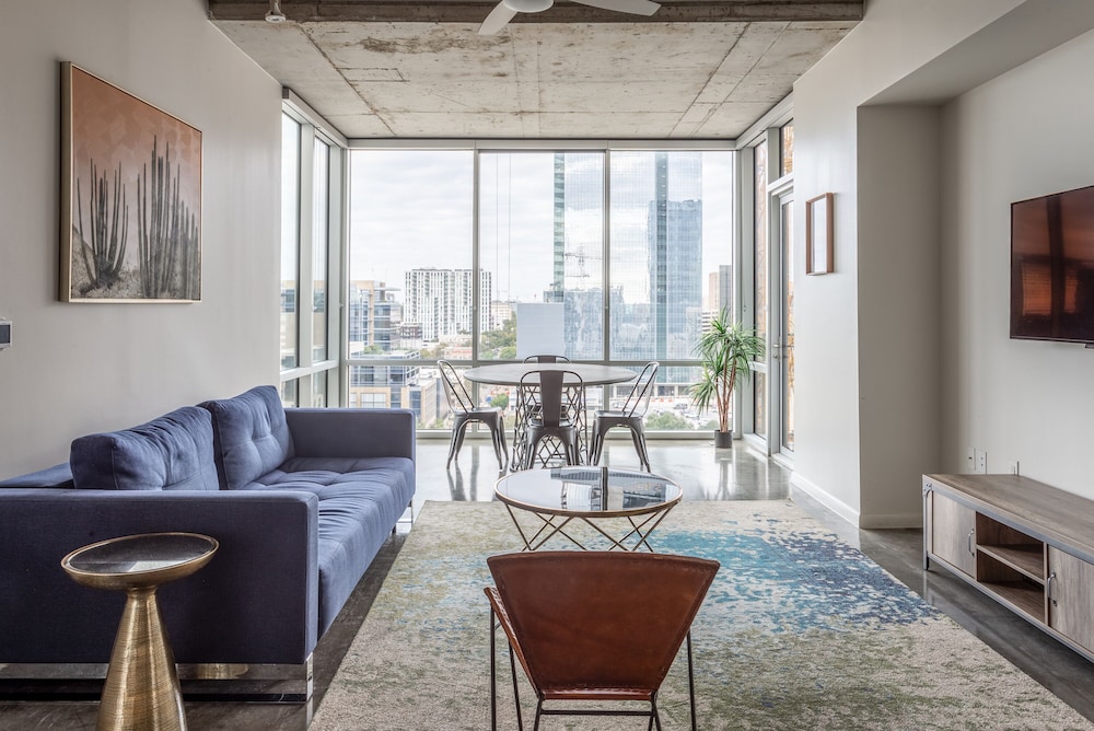 Kasa Austin 2nd Street Apartments 32/50