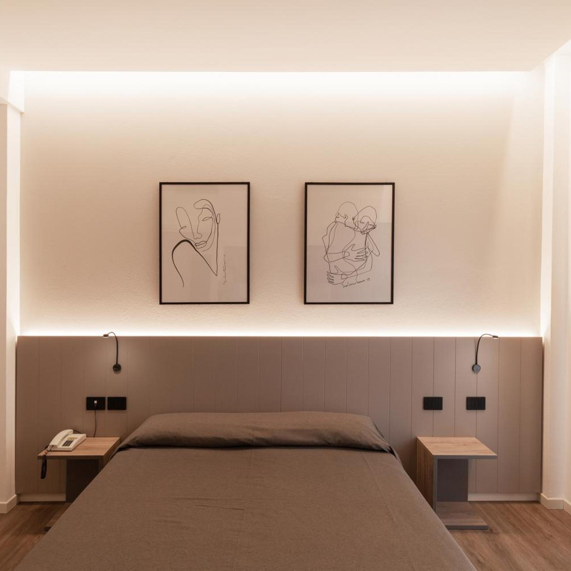 Hotel Renzo 10/50