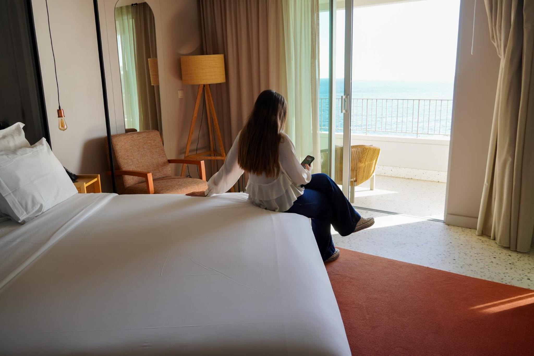 Ocean, Suite, Double Bed, Sofa
