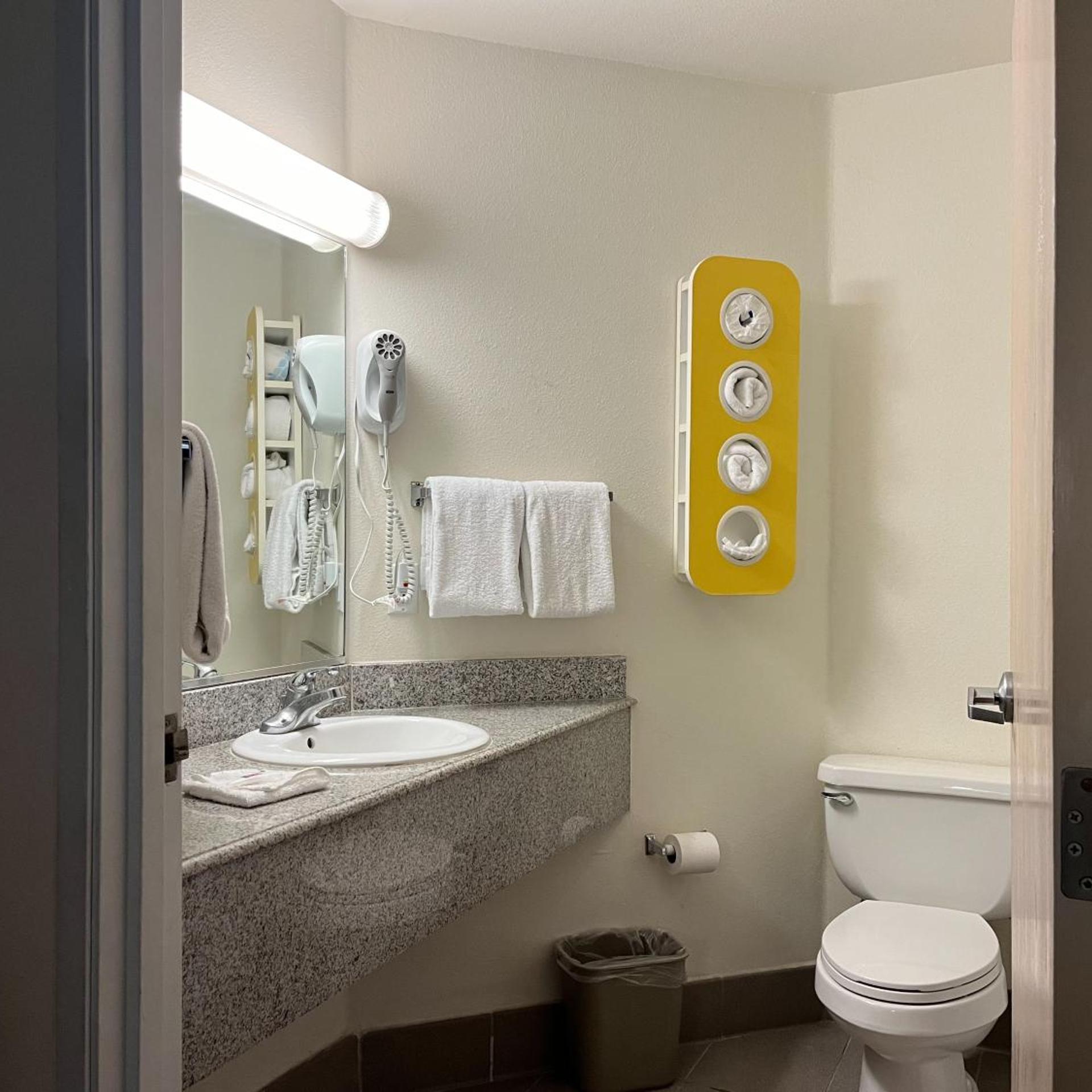 Bathroom at Studio6 Las Cruces, NM - Telshor, LAS CRUCES - NM