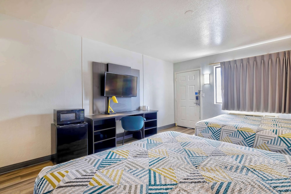 Motel6 Villa Park, IL - Chicago West 42/65