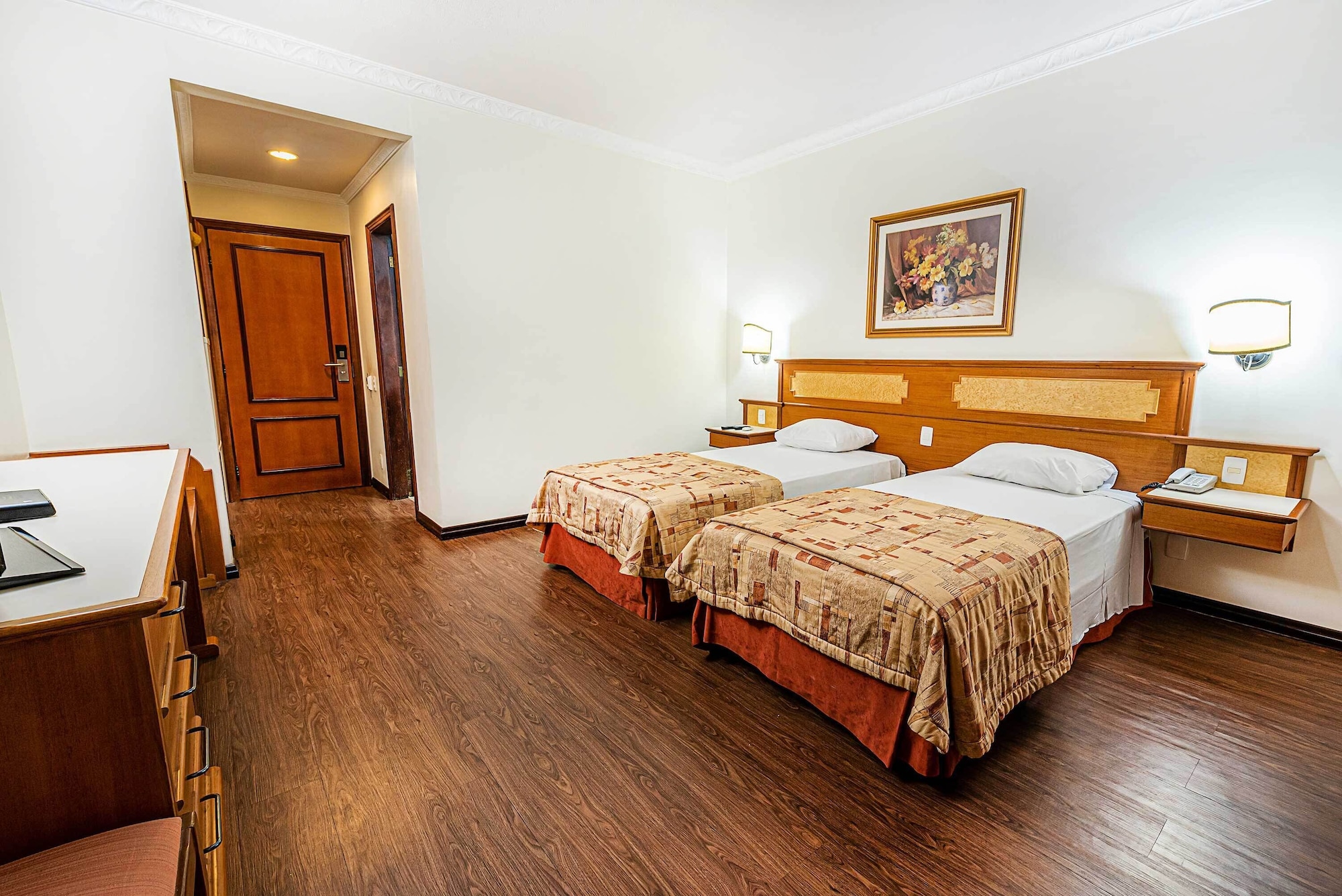 غرفة قياسية بسريرين منفصلين، Euro Suite Campinas by Nacional Inn 6/10