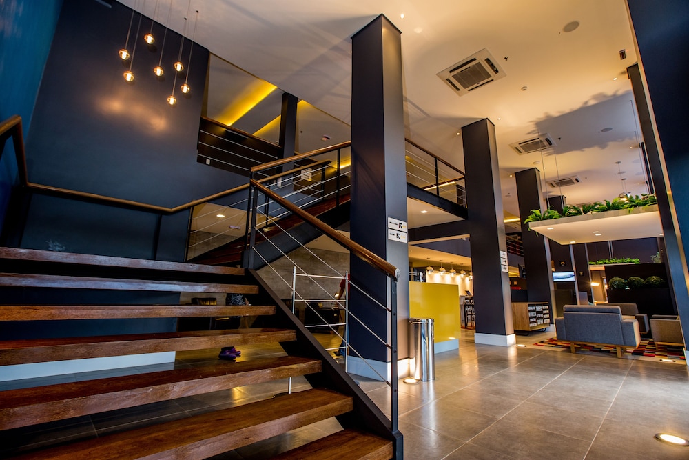 IBIS STYLES PARAUAPEBAS 15/75