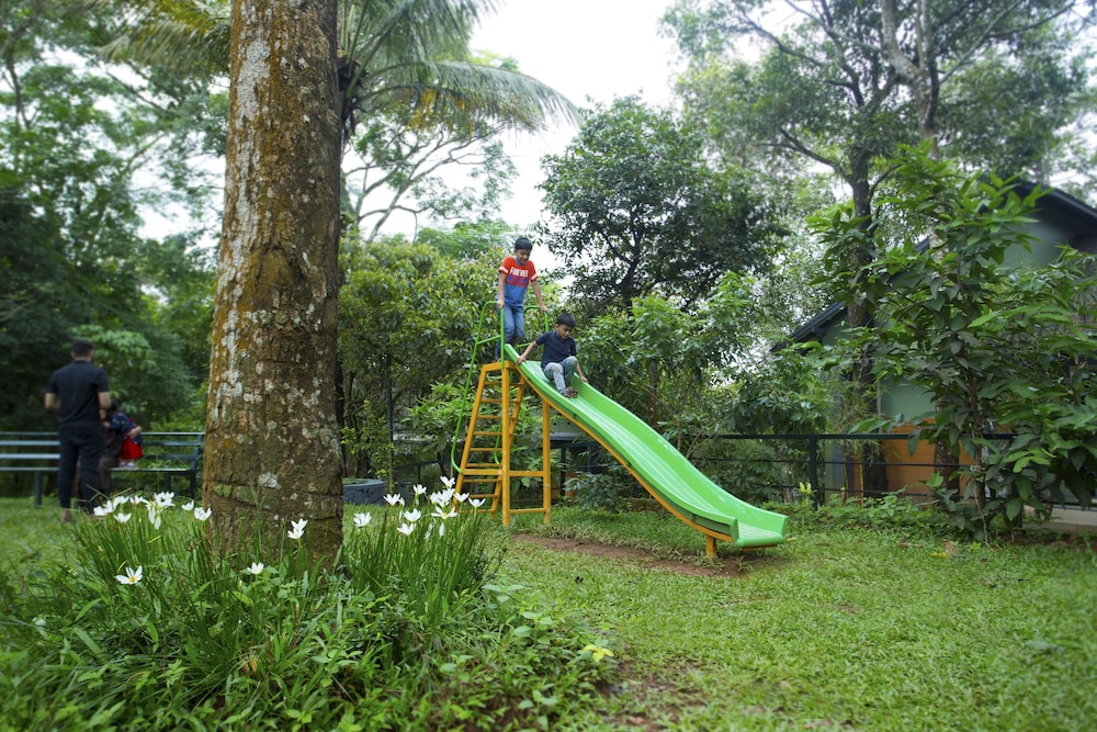 Adithya Nature Resort & Spa 18/50