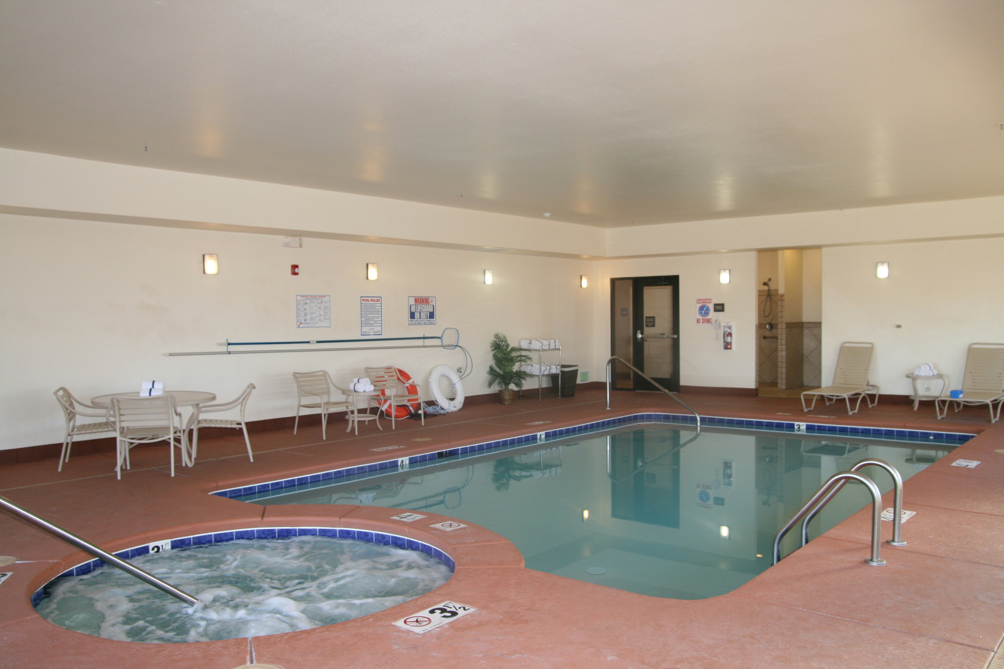 Hampton Inn Sierra Vista 37/74