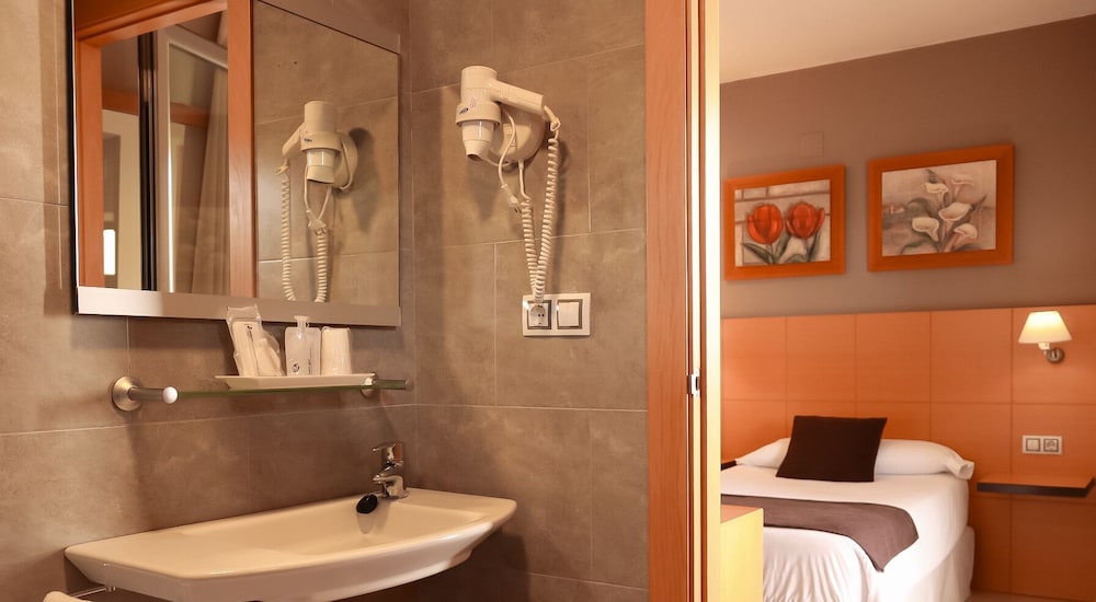 Hotel La City Estacion 11/66